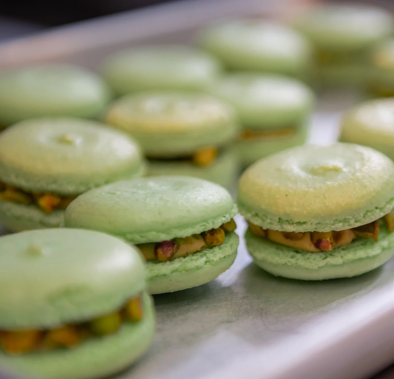 The Hidden Benefits of Choosing a Wedding Venue with Built-In Catering